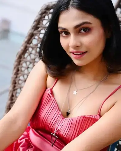 Call Girls Service in Manamelkudi